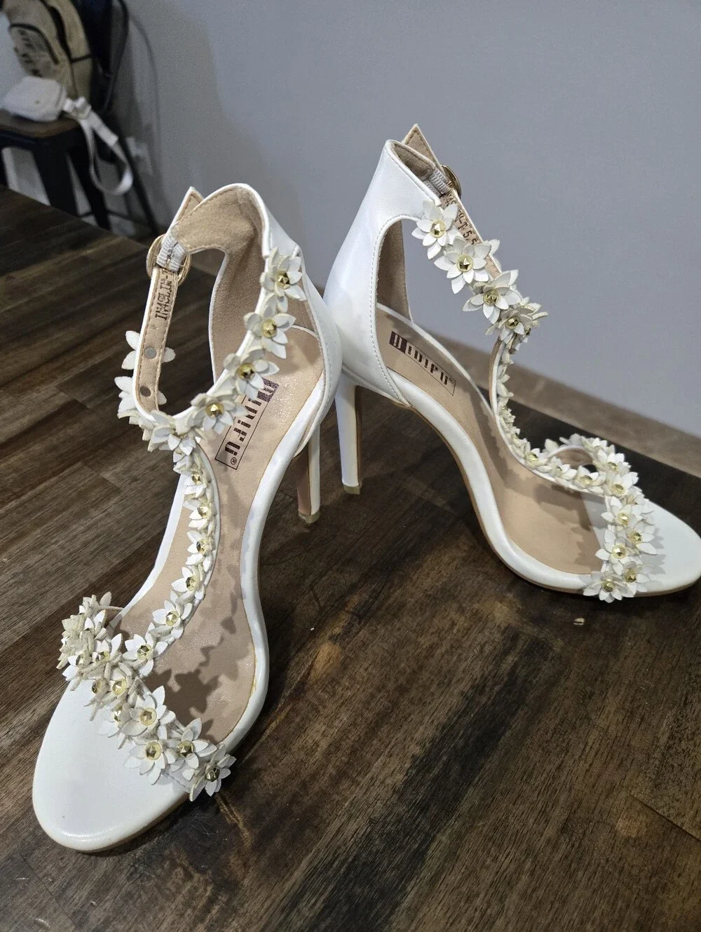 IDIFU White Floral Embellished T-Strap High Heel Sandals